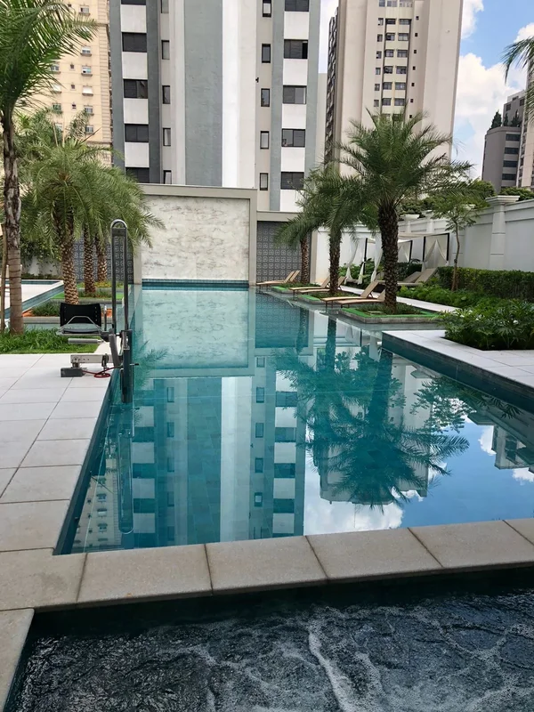Piscina executada
